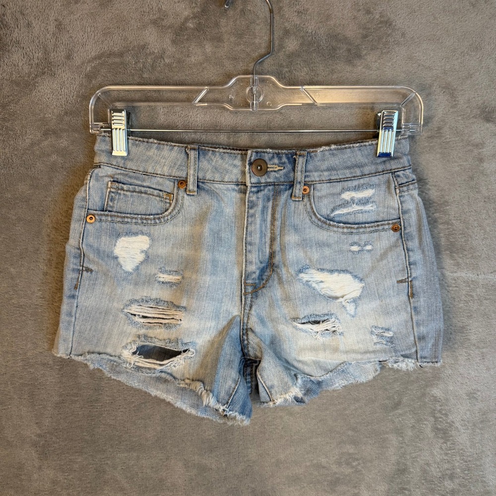 Bethany Mota Denim Shorts Womens 0 High-Rise Midi Light Wash Distressed EUC